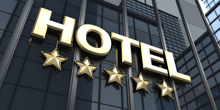 Jak Wybrać Idealny Hotel w Giżycku? Oceny portali noclegowych