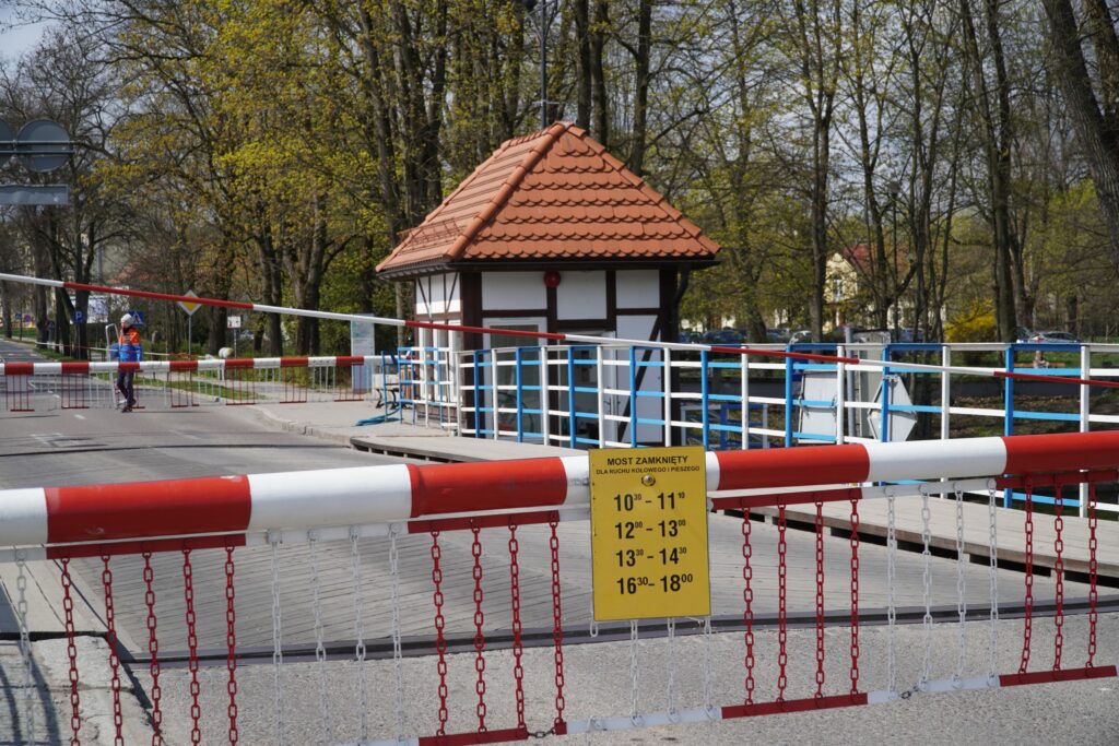 Godziny otwarcia mostu obrotowego w Giżycku 2026 rok