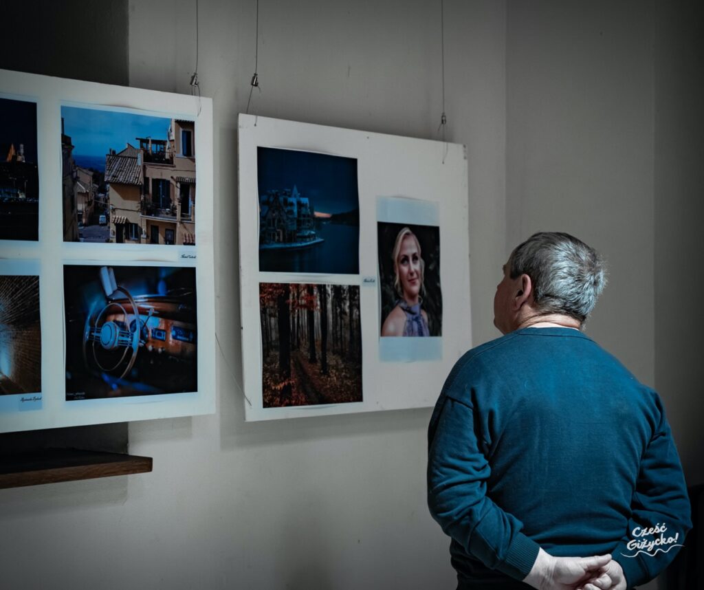 Wernisaż wystawy Fotografia - Moje Hobby - FOTORELACJA