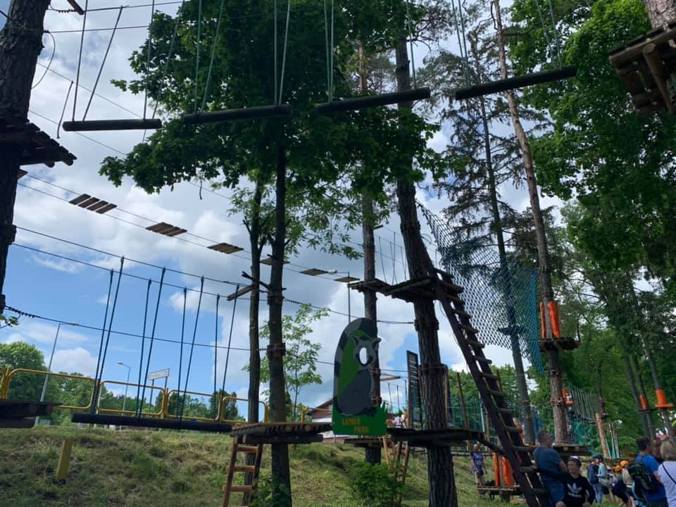 Park Linowy Ruciane-Nida – aktywna przygoda na wysokościach w sercu Mazur