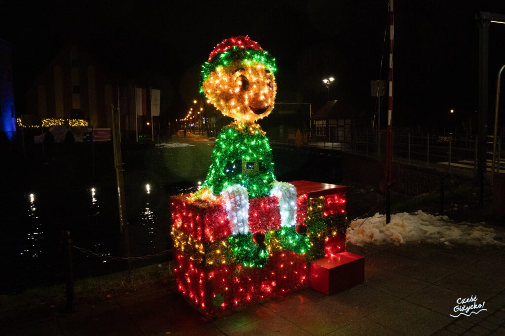 Nowe iluminacje świąteczne w Giżycku