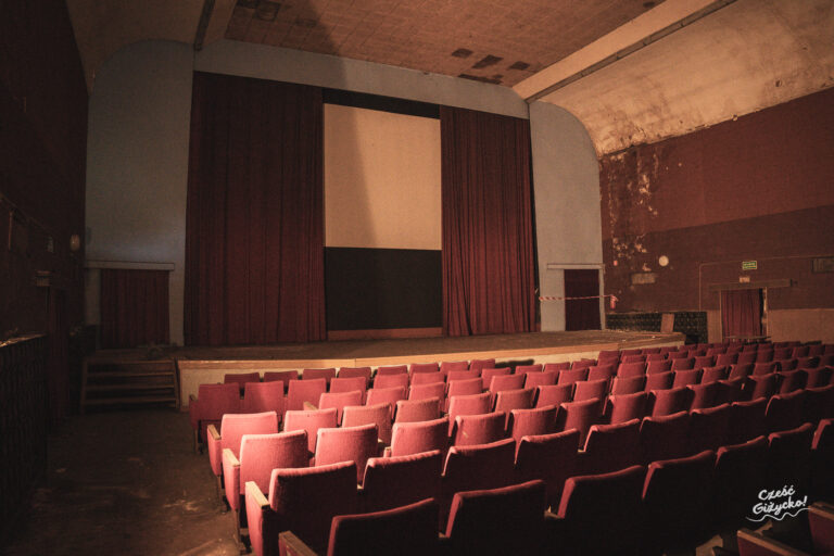 Dawne Kino Fala